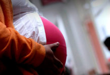 La mortalidad materna bajó 15% y es la menor en 10 años