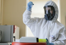 Vacunarían en diciembre a la población argentina?