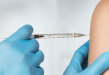 Coronavirus, gripe y neumococo: ¿A qué vacuna hay que darle prioridad?