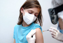 Se duplicó la internación de niños por coronavirus e instan a vacunarse