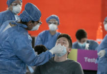 Por qué los especialistas empiezan a ver el fin de la tercera ola, pese al aumento de la ocupación de camas y de muertos