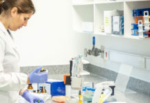 Cómo la pandemia impulsó el rol de las mujeres en la industria farmacéutica en Latinoamérica