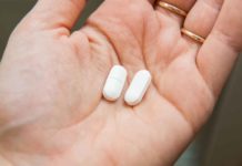 Ibuprofeno o paracetamol, ¿qué es mejor contra los síntomas de ómicron?